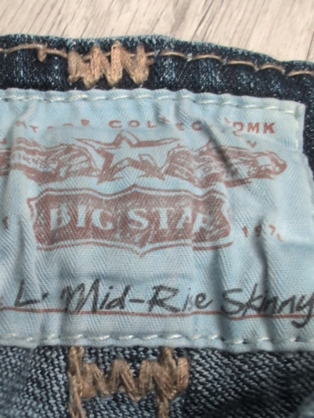 Big Star Liv Mid-Rise Dark Blue Skinny Jeans with Faded Whiskering 25L - Picture 3 of 11